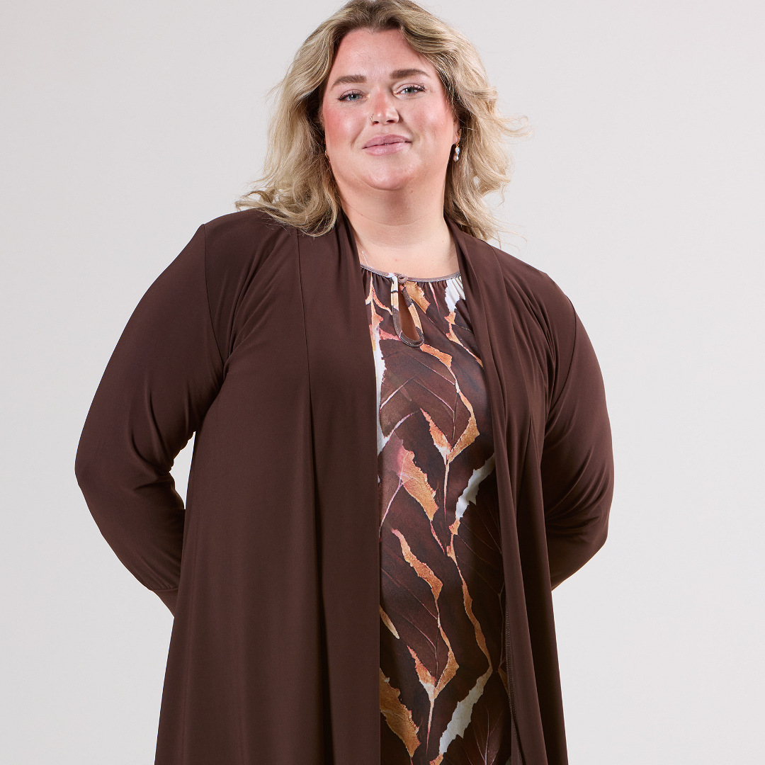 Magna Curvy Collection: monochrome melody 2024